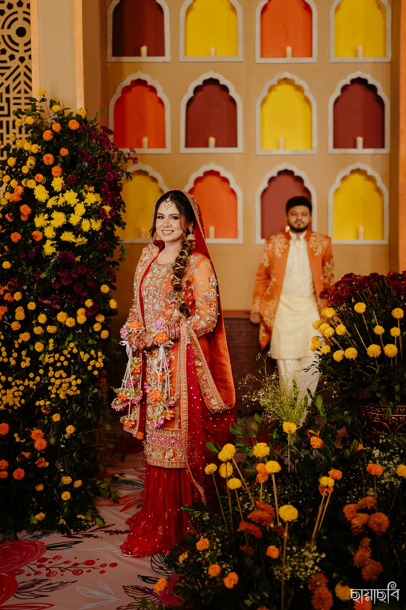 holud hues telling their love story Samiha fahim Aloki Platinum events11